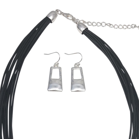 Pendant Necklace Black Cords w/Earrings - Picture 3 of 4